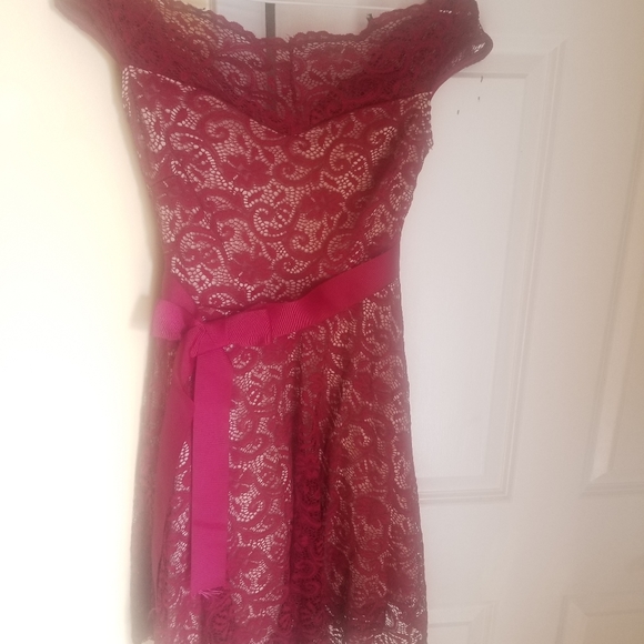 Dress - Picture 2 of 3